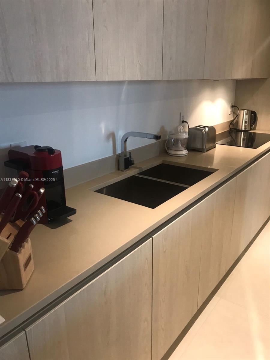 3105 2 / 2 0 sq. ft. $ 2025-07-10 0 Photo