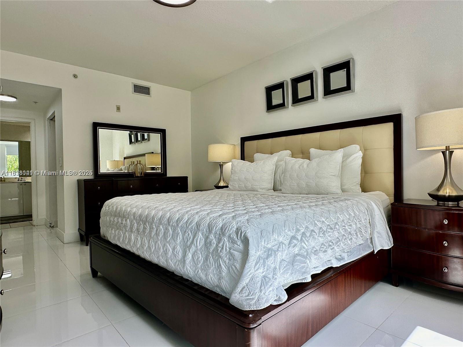 Photo of 2775 187th St  #322, Aventura, Florida, 33180 - 