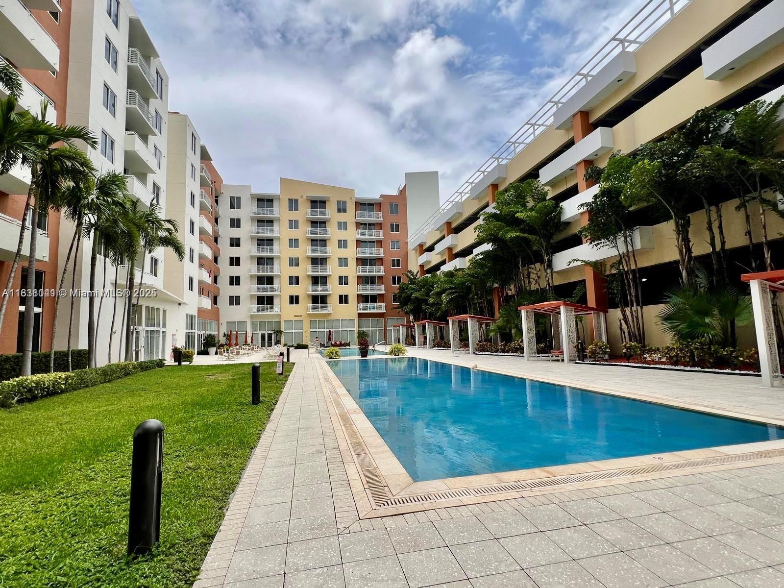 Photo of 2775 187th St  #322, Aventura, Florida, 33180 - 