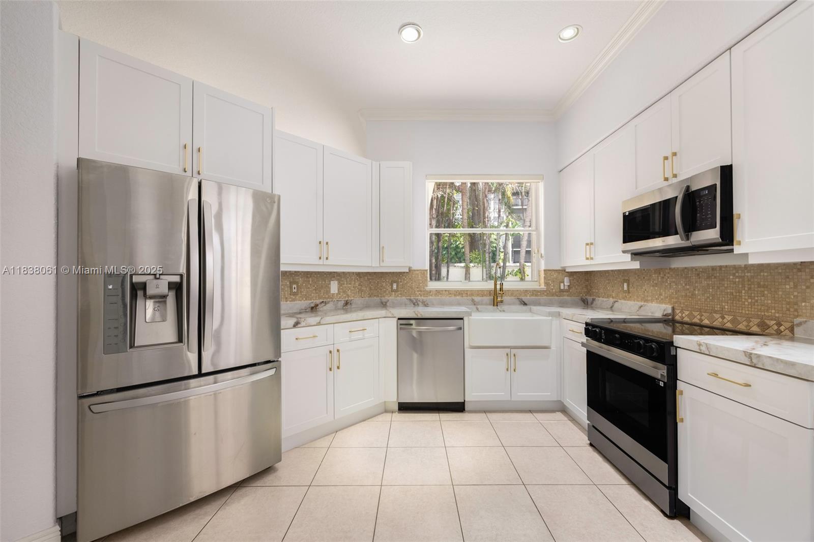 Photo of 1571 Breakwater Ter  (1571), Hollywood, Florida, 33019 - 
