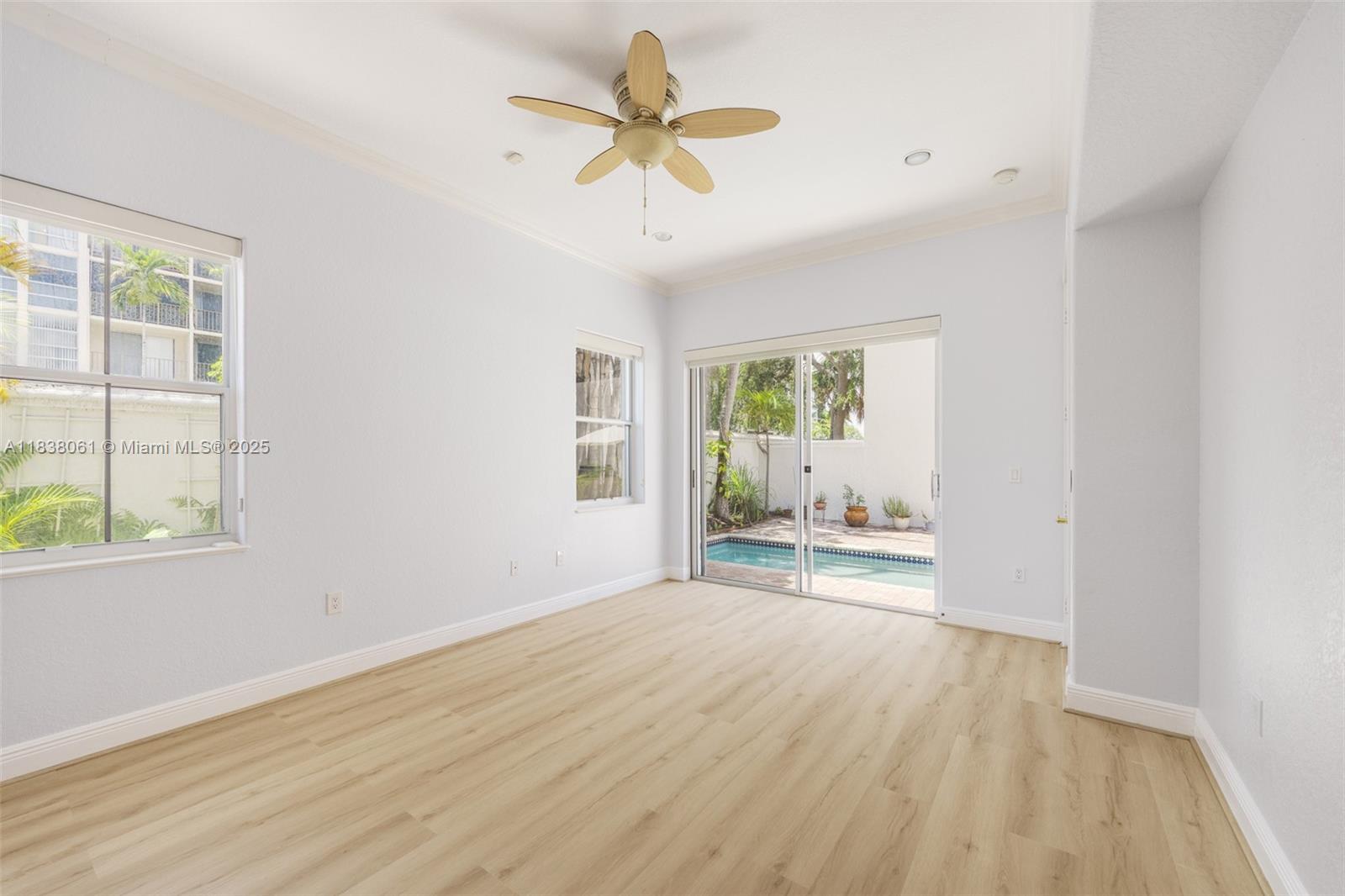 Photo of 1571 Breakwater Ter  (1571), Hollywood, Florida, 33019 - 
