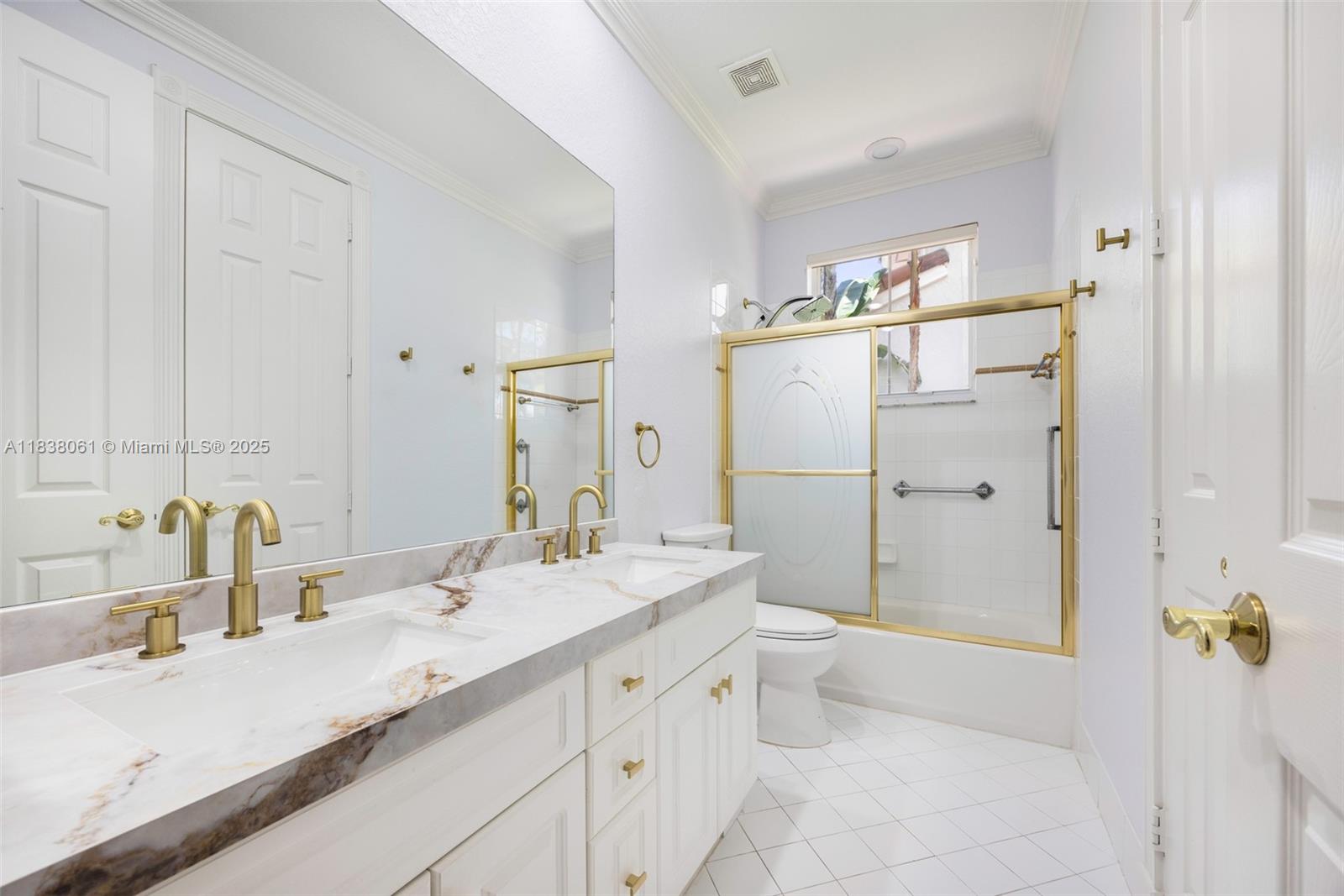 Photo of 1571 Breakwater Ter  (1571), Hollywood, Florida, 33019 - 