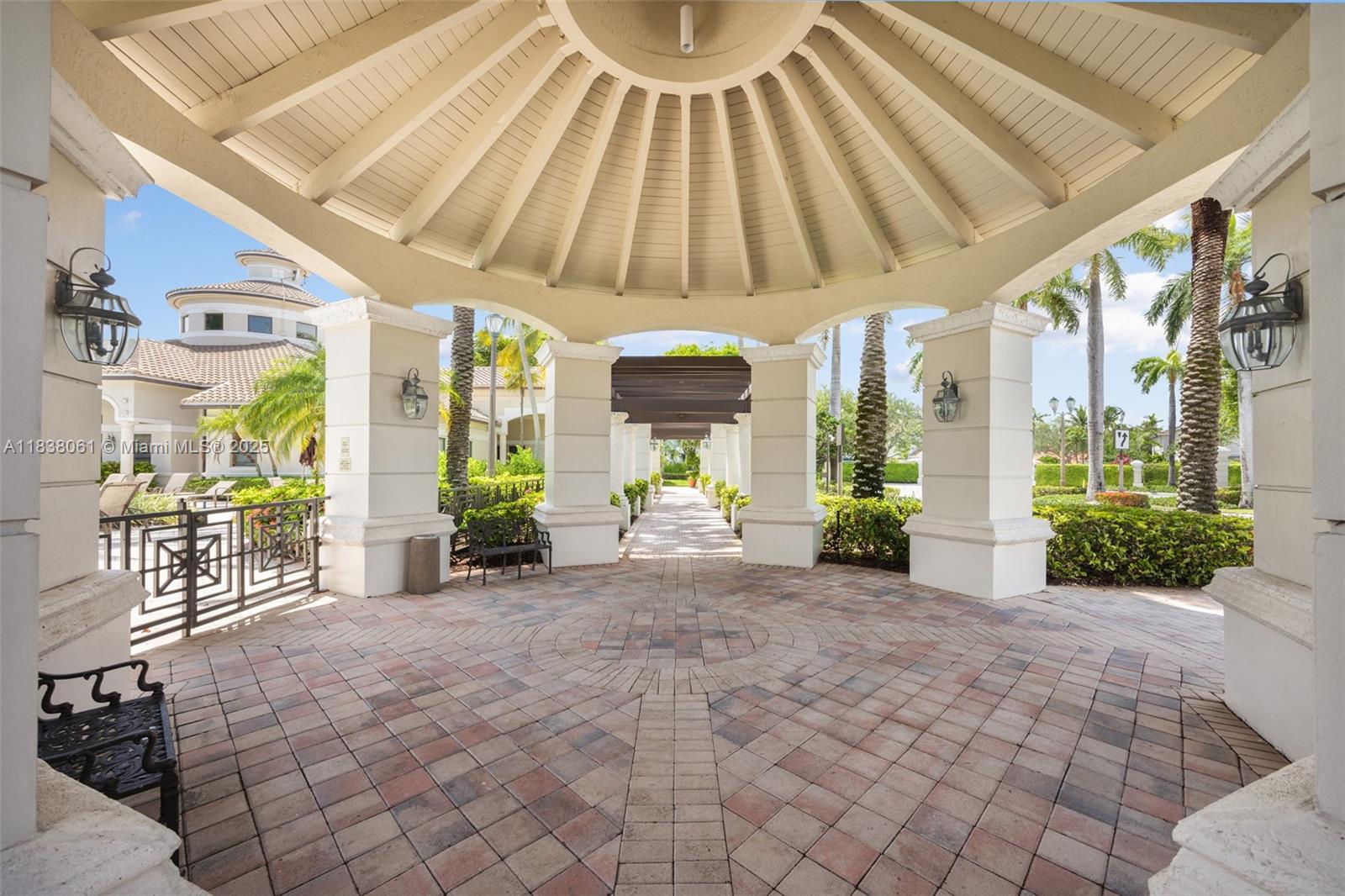 Photo of 1571 Breakwater Ter  (1571), Hollywood, Florida, 33019 - 