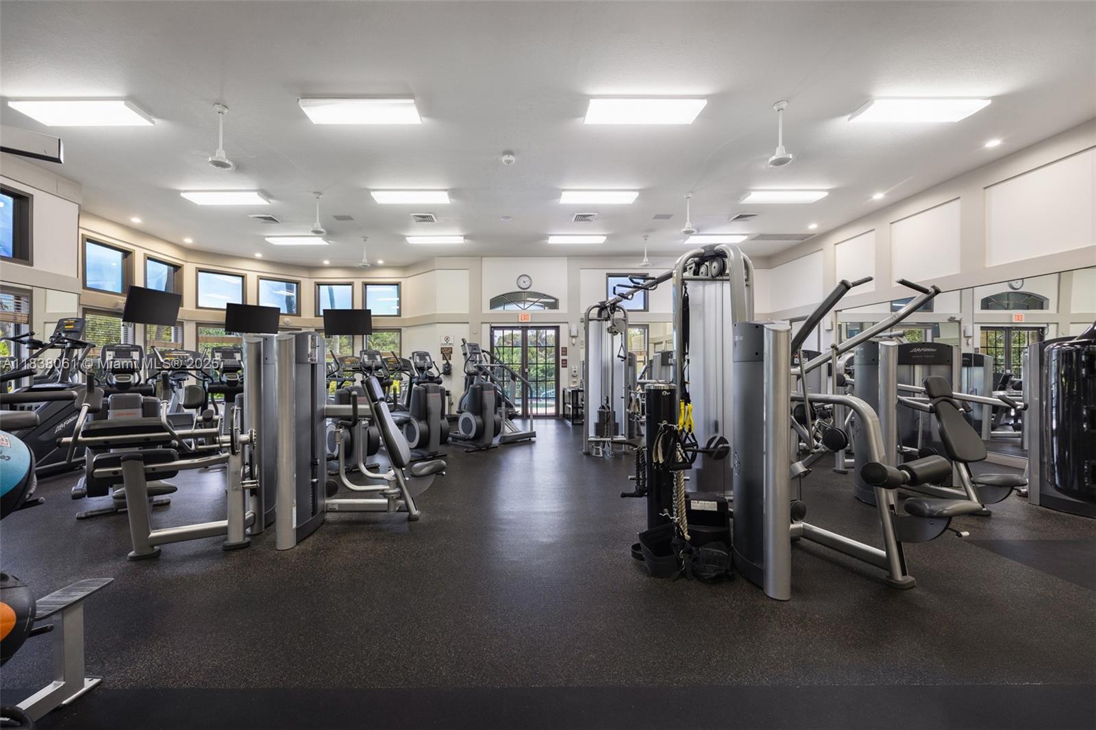 Photo of 1571 Breakwater Ter  (1571), Hollywood, Florida, 33019 - 