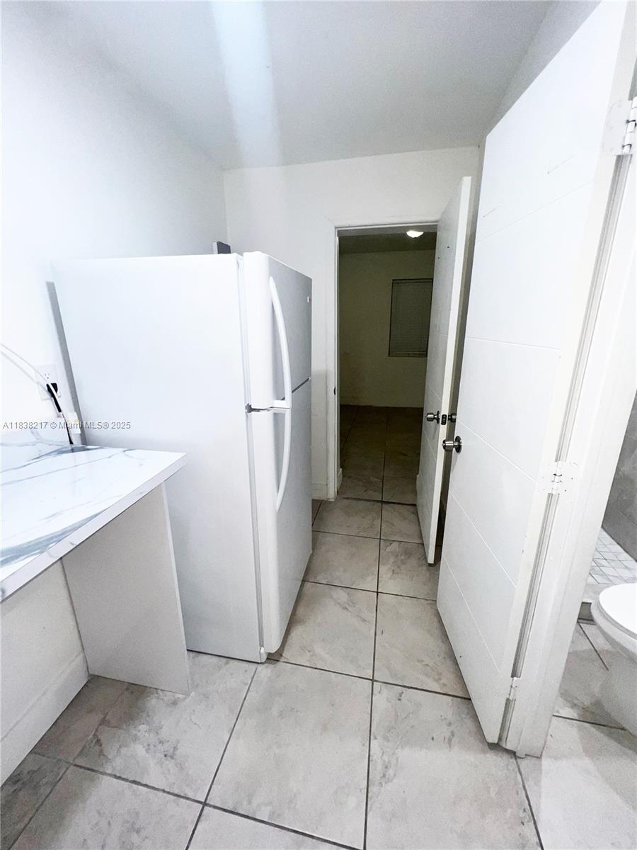 See details / 2106 sq. ft. $ 2025-07-10 0 Photo