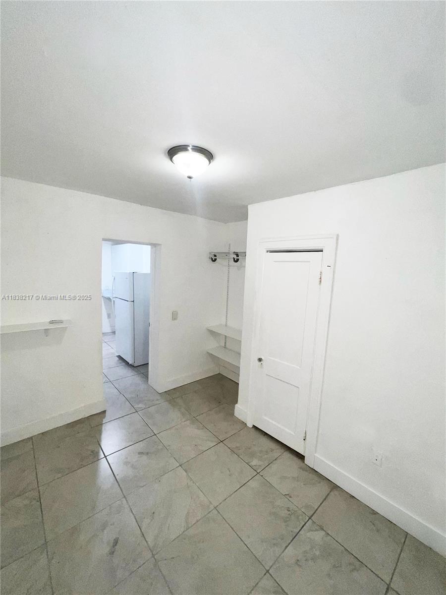 See details / 2106 sq. ft. $ 2025-07-10 0 Photo