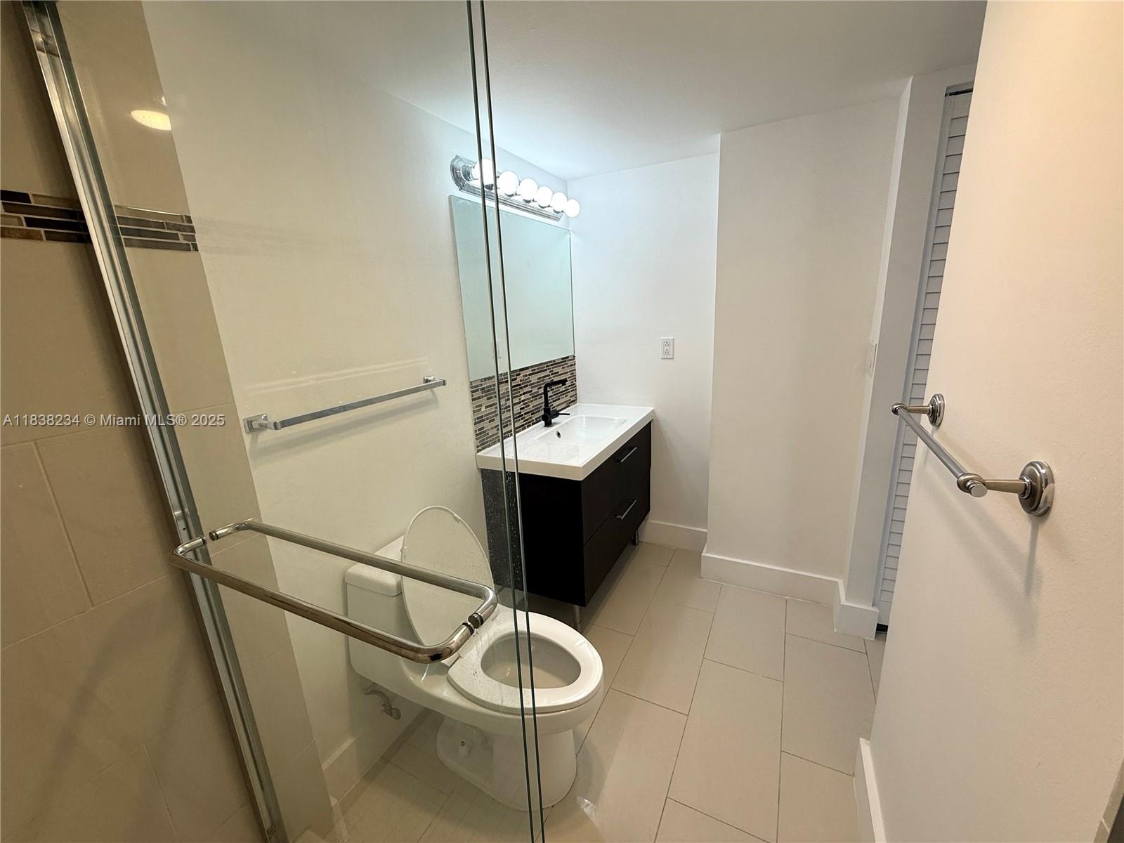 Photo of 20335 Country Club Dr  #502, Aventura, Florida, 33180 - 