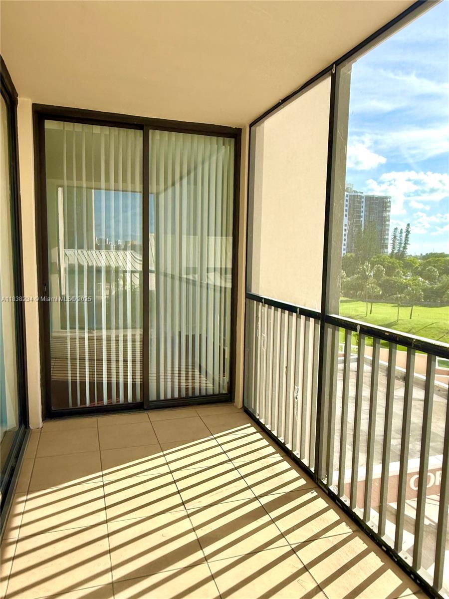 Photo of 20335 Country Club Dr  #502, Aventura, Florida, 33180 - 