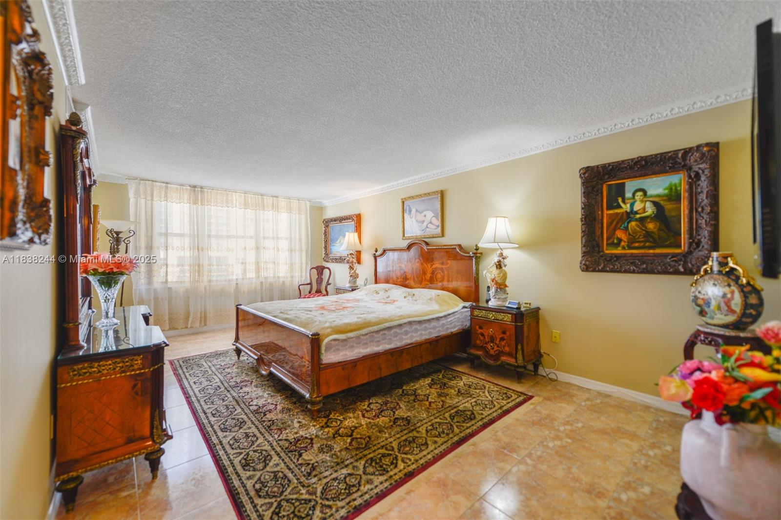 Photo of 2751 Ocean Dr  #1707S, Hollywood, Florida, 33019 - 