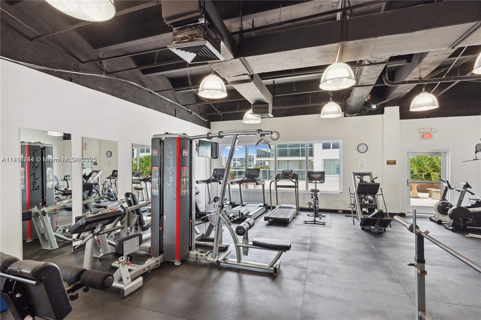 Photo of 2751 Ocean Dr  #1707S, Hollywood, Florida, 33019 - 