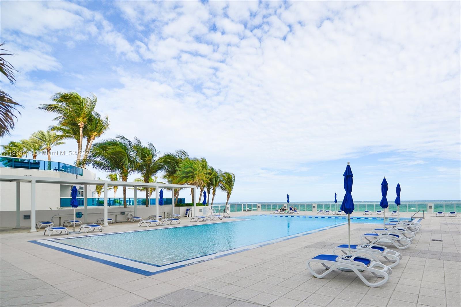 Photo of 2751 Ocean Dr  #1707S, Hollywood, Florida, 33019 - 