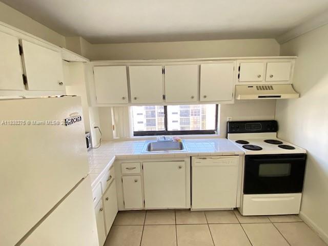 Photo of 16919 Bay Rd  #919, Sunny Isles Beach, Florida, 33160 - 