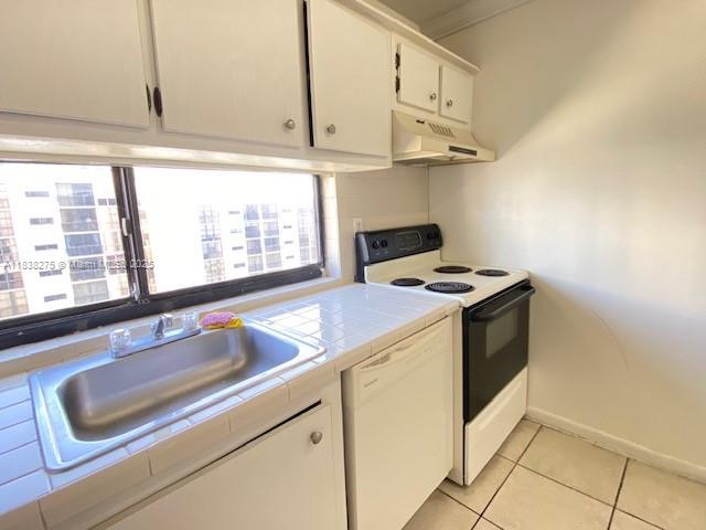 Photo of 16919 Bay Rd  #919, Sunny Isles Beach, Florida, 33160 - 