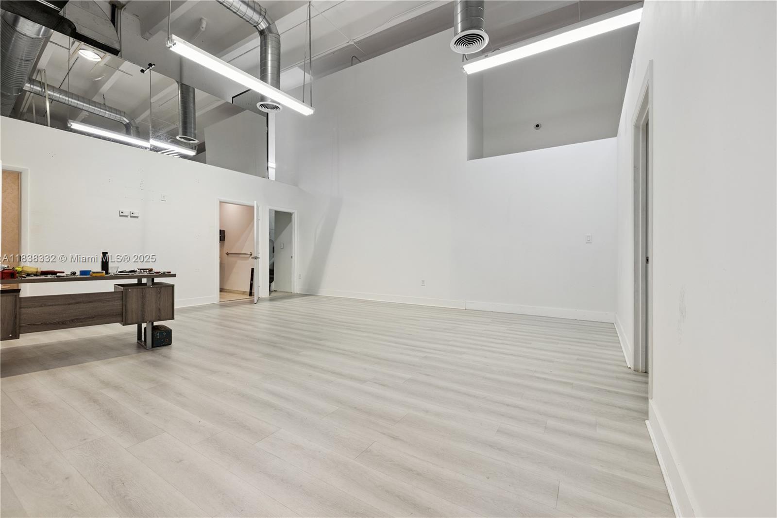 1  /   sq. ft. $ 2025-07-10 0 foto