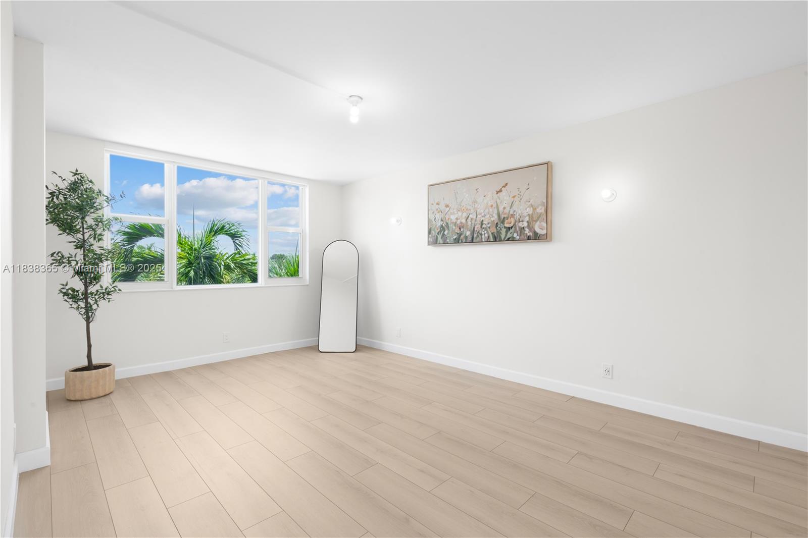 See details 314B 2 / 2 1132 sq. ft. $ 2025-08-06 0 Photo