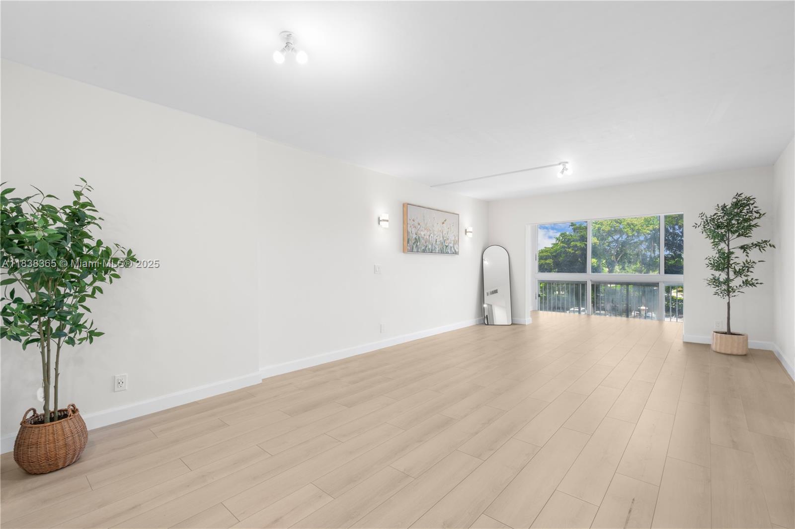 See details 314B 2 / 2 1132 sq. ft. $ 2025-08-06 0 Photo