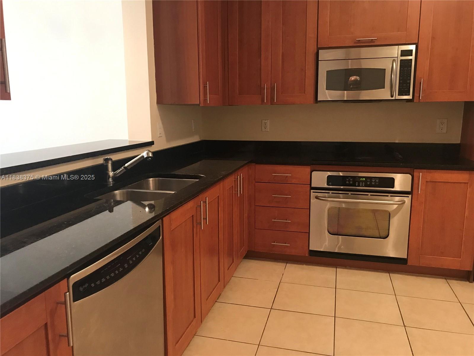 Photo of 3340 190th St  #109, Aventura, Florida, 33180 - 