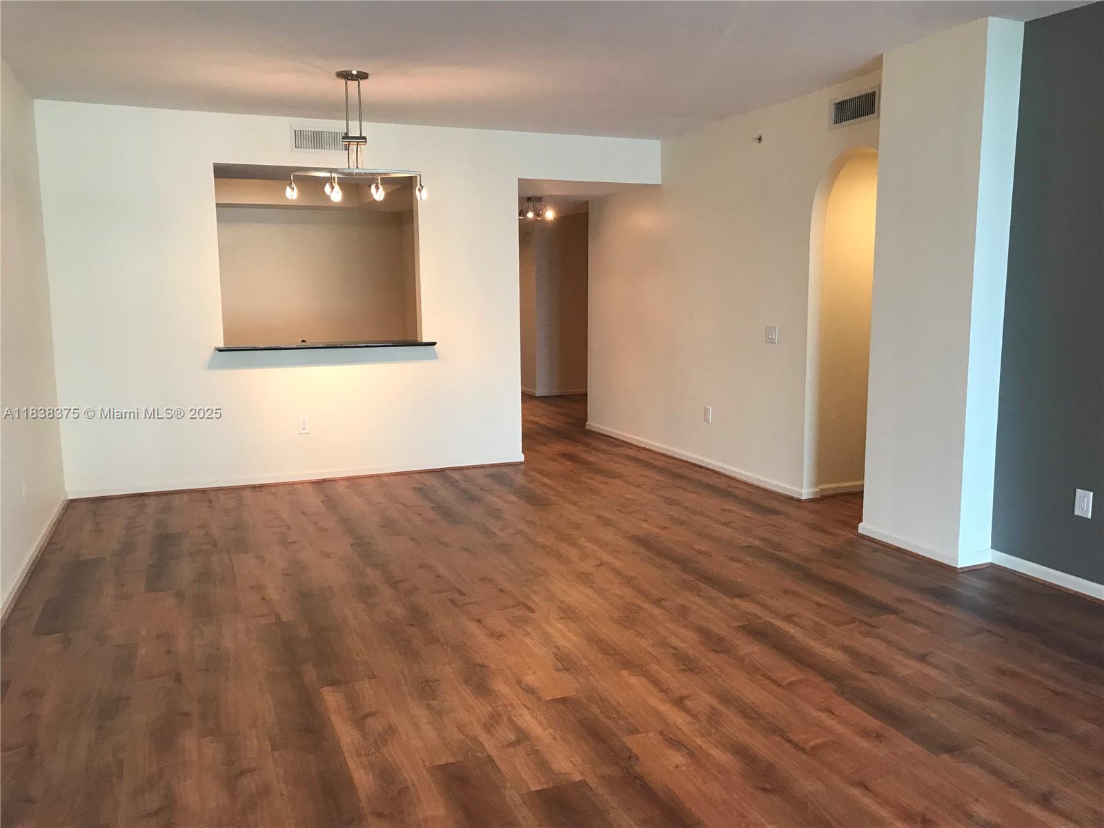 Photo of 3340 190th St  #109, Aventura, Florida, 33180 - 