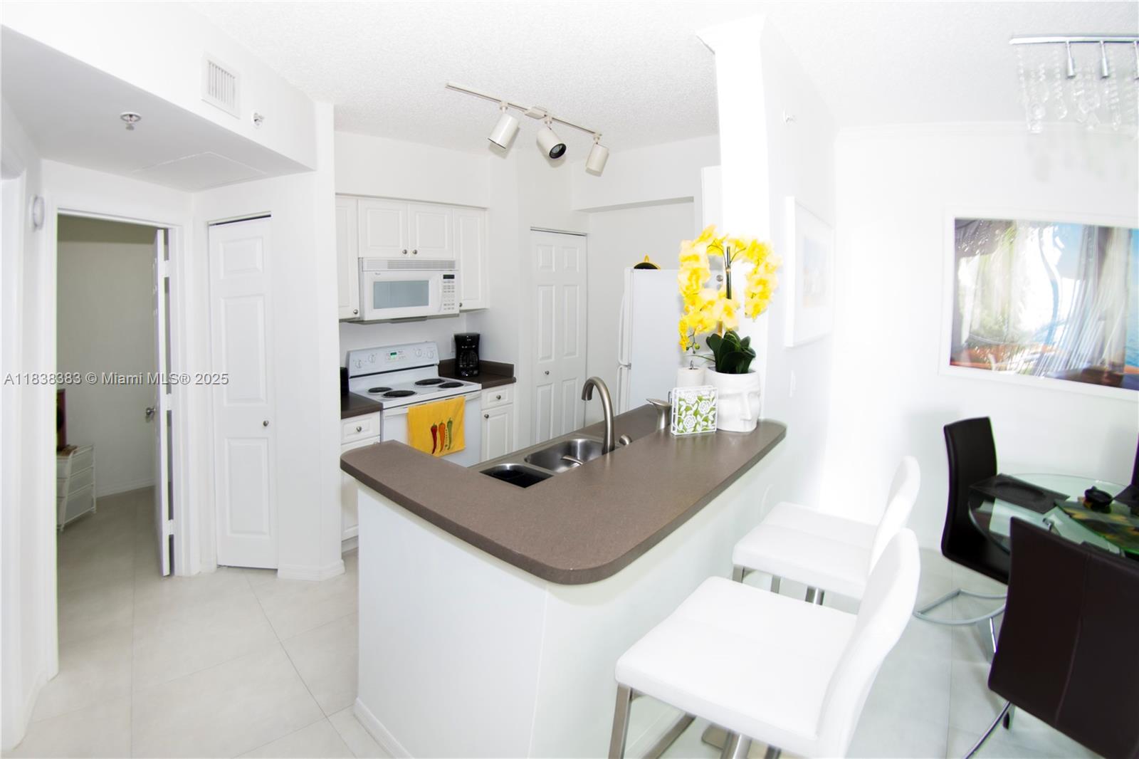 Photo of 17145 Bay Rd #4402, Sunny Isles Beach, Florida, 33160 -