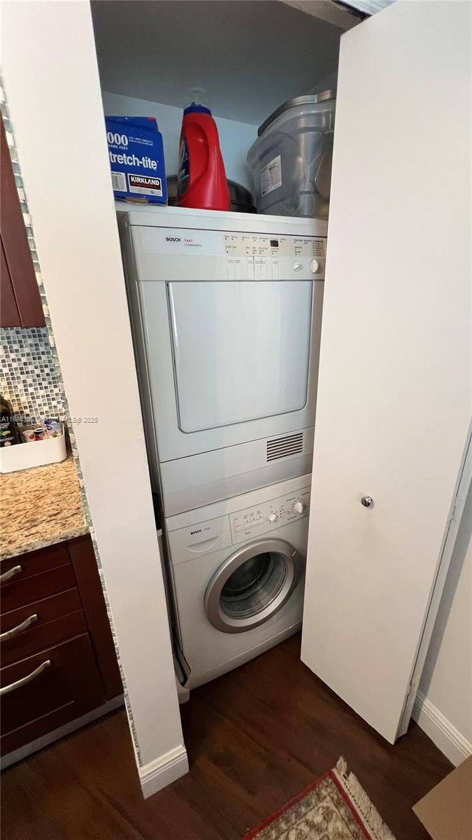 Photo of 19900 Country Club Dr  #1014, Aventura, Florida, 33180 - 