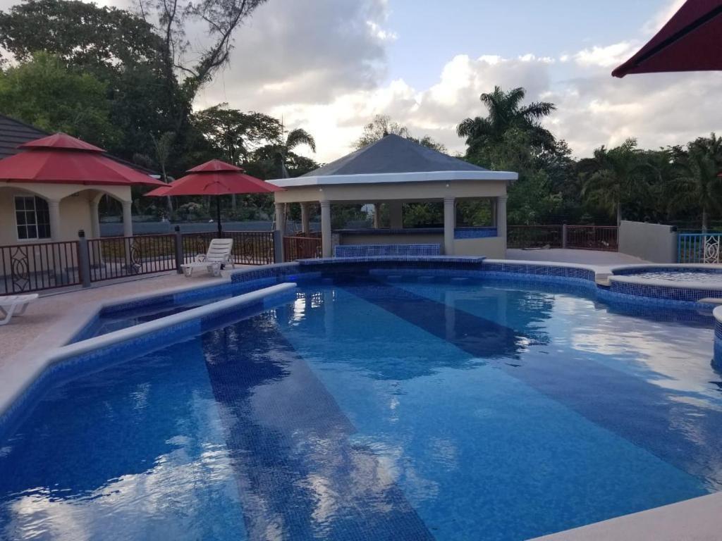 Ver detalles / 0 sq. ft. $ 2025-12-11 0 foto