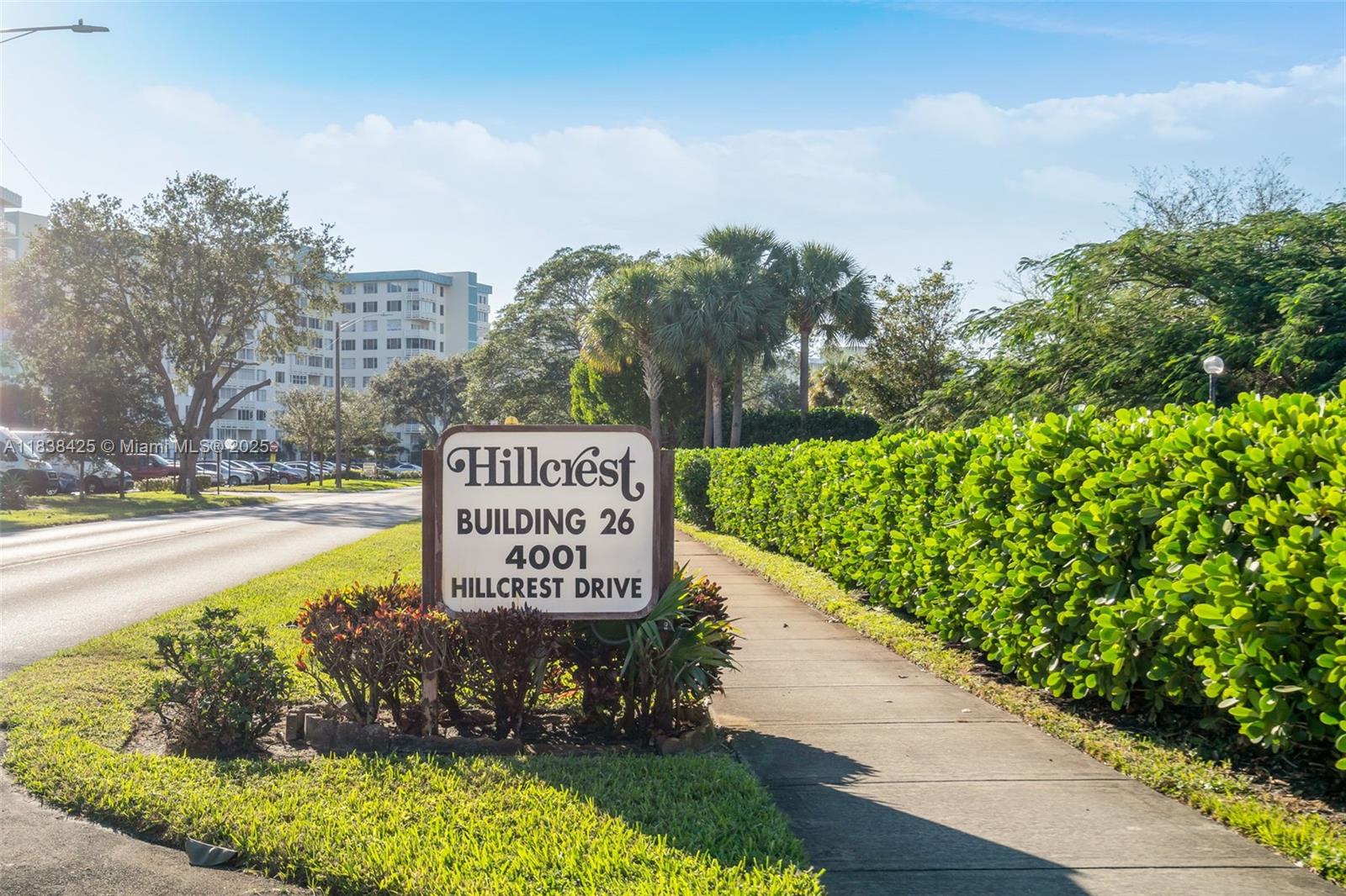 See details 812 2 / 2 1132 sq. ft. $ 2025-07-11 0 Photo