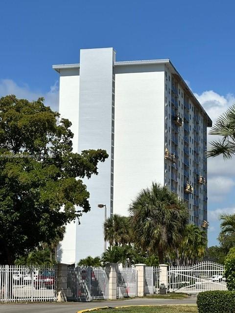 Photo of 400 Kings Point Dr  #806, Sunny Isles Beach, Florida, 33160 - 