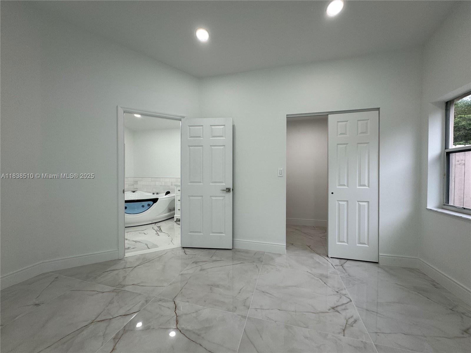 Photo of 1470 Sweetbay Way  (1470), Hollywood, Florida, 33019 - First floor primary suite