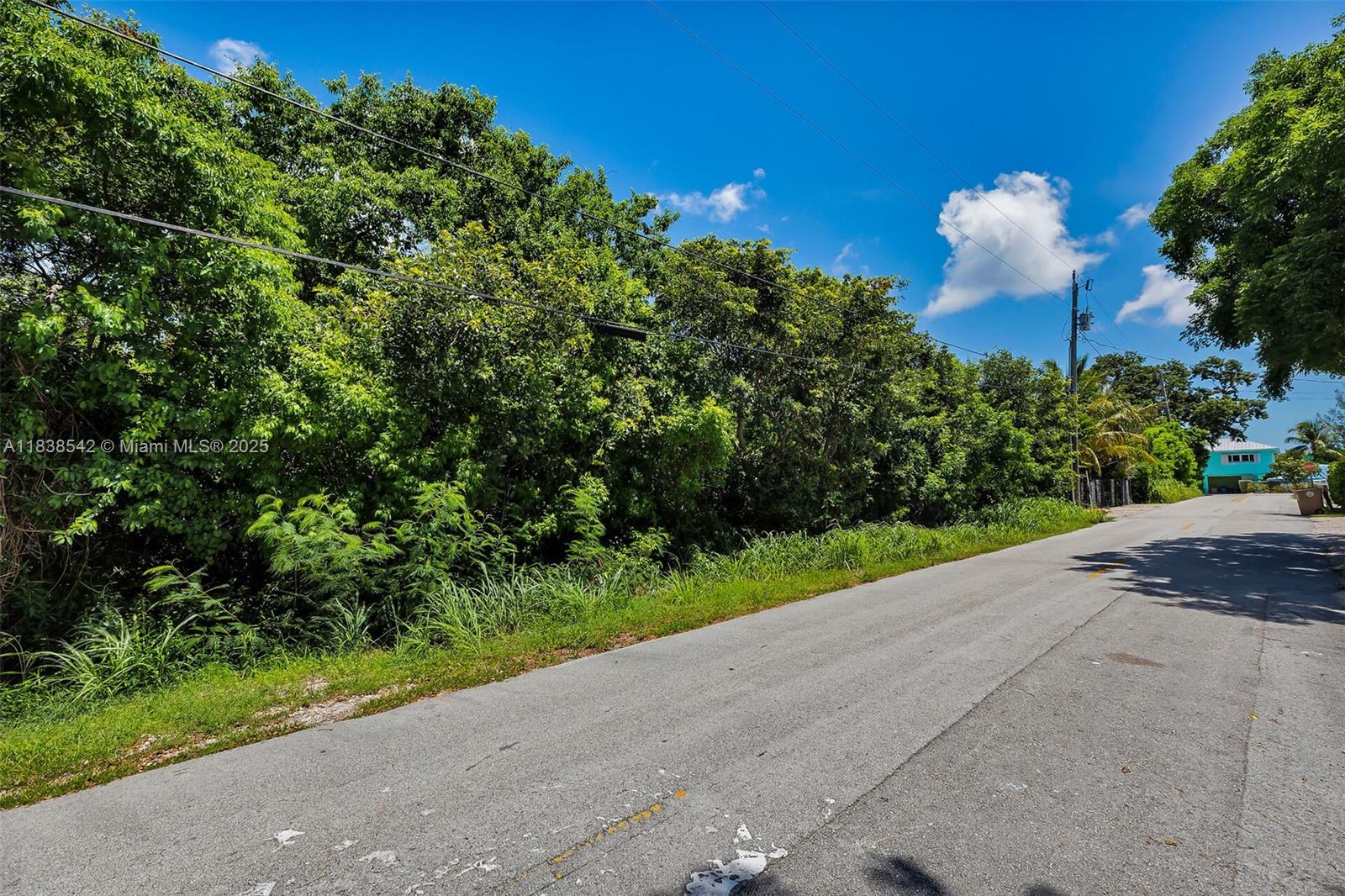 See details / sq. ft. $ 2025-07-11 0 Photo