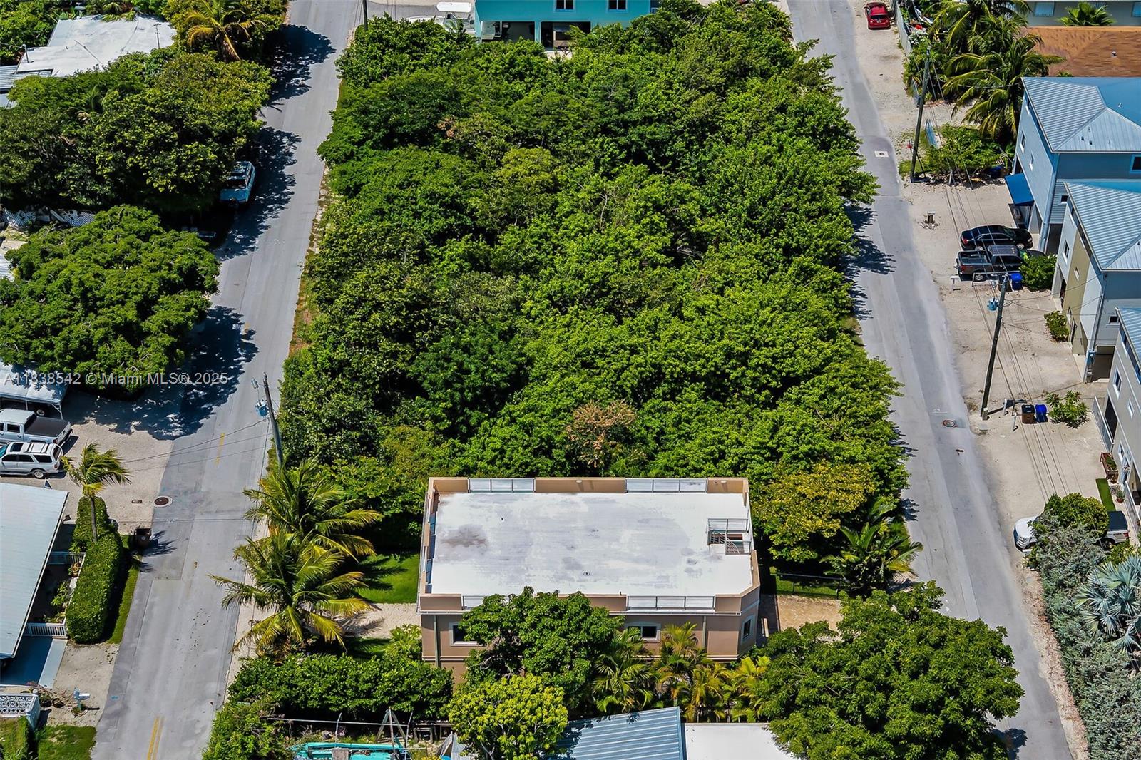 See details / sq. ft. $ 2025-07-11 0 Photo