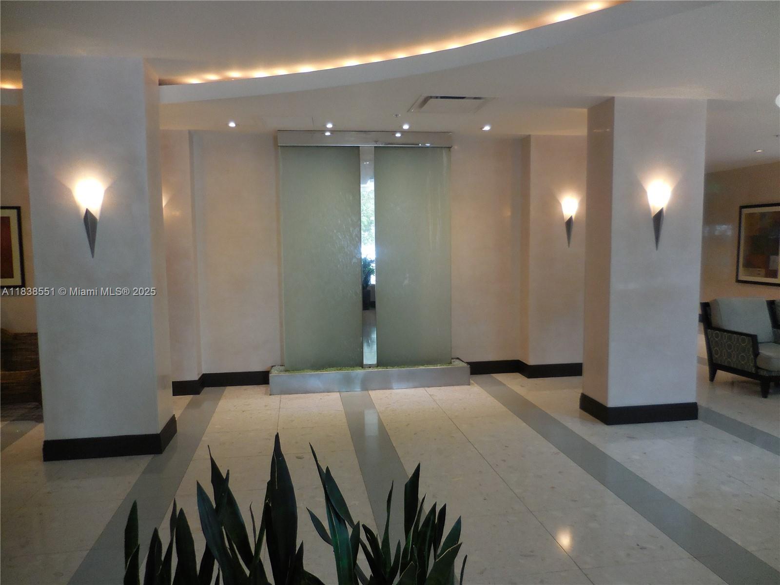 Photo of 3901 Ocean Dr  #5P, Hollywood, Florida, 33019 - 