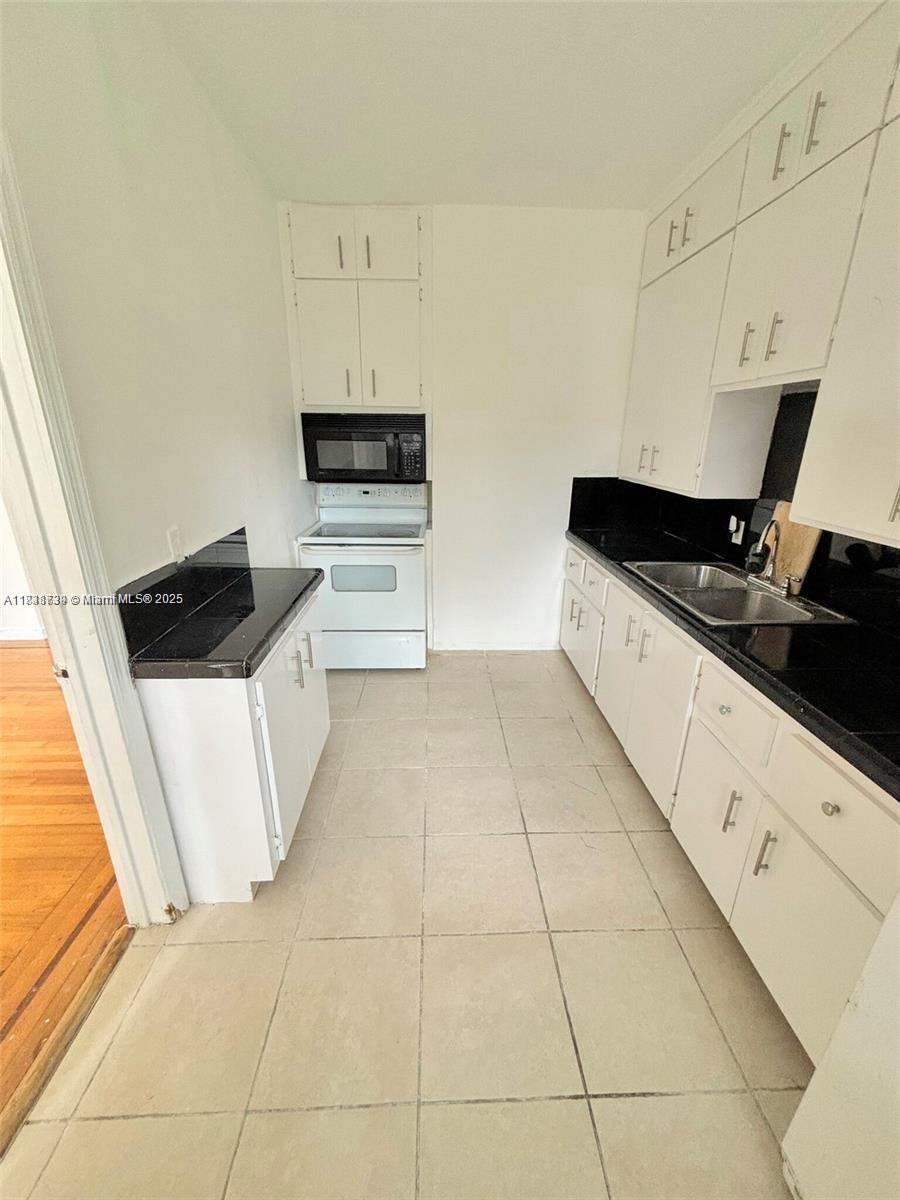 See details / sq. ft. $ 2025-07-11 0 Photo