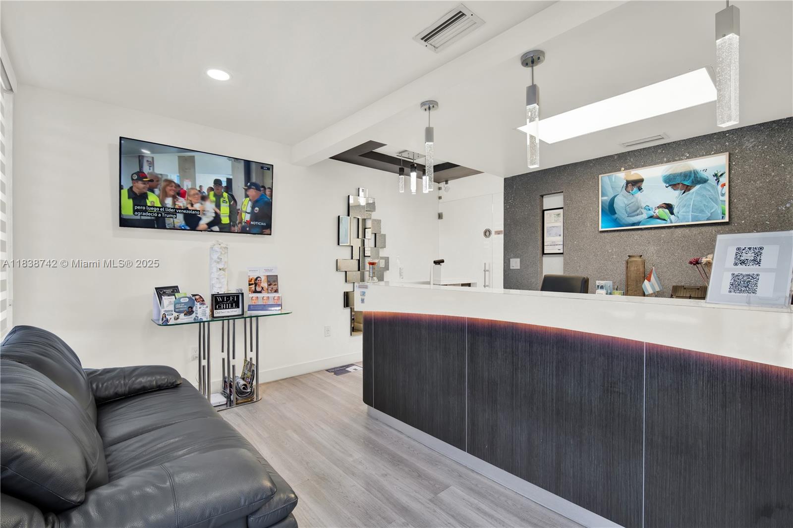 See details / sq. ft. $ 2025-07-11 0 Photo