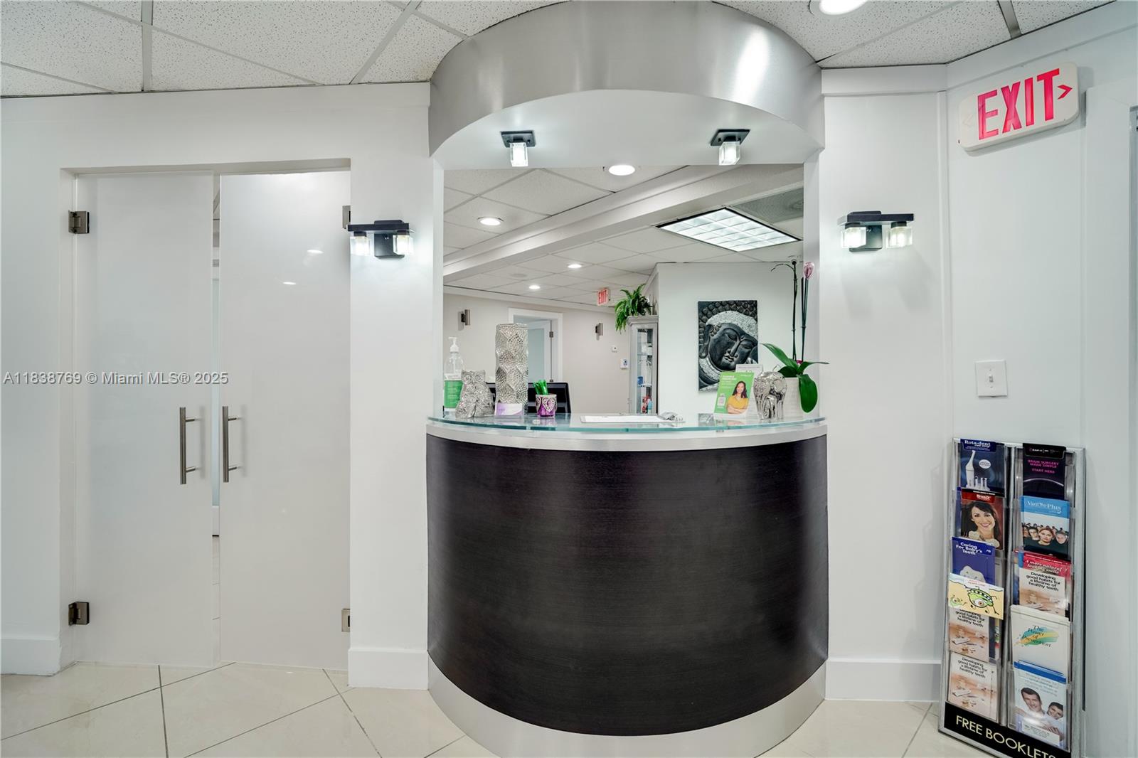 See details / sq. ft. $ 2025-07-11 0 Photo