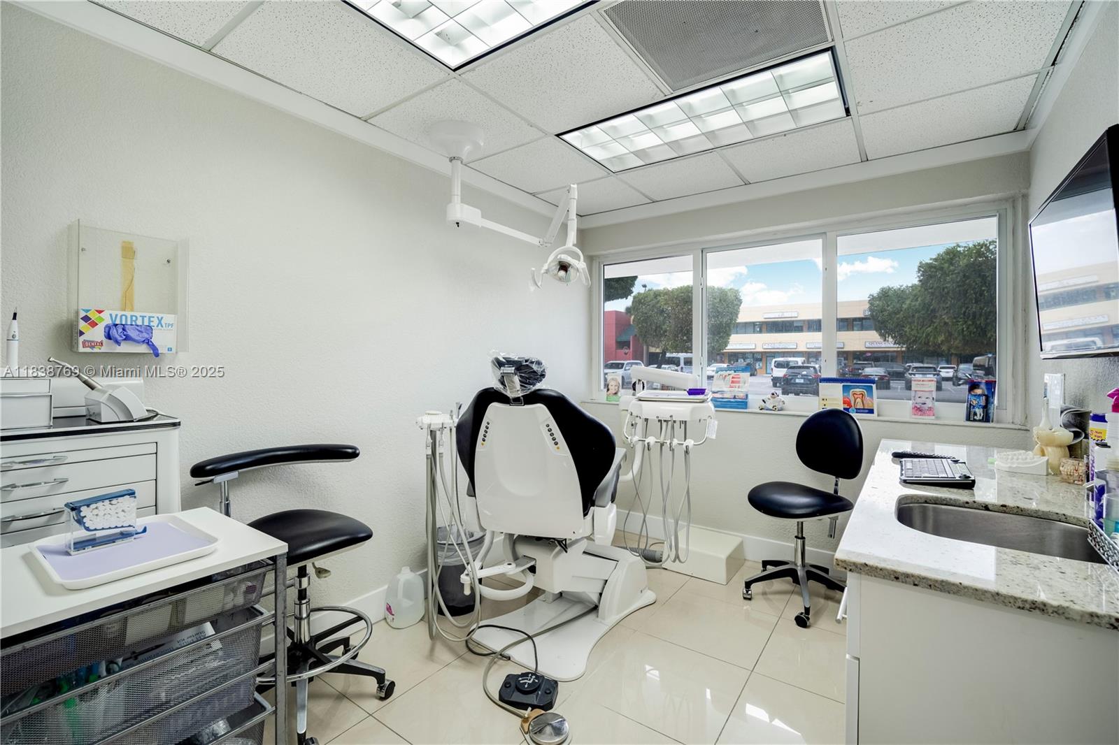 See details / sq. ft. $ 2025-07-11 0 Photo