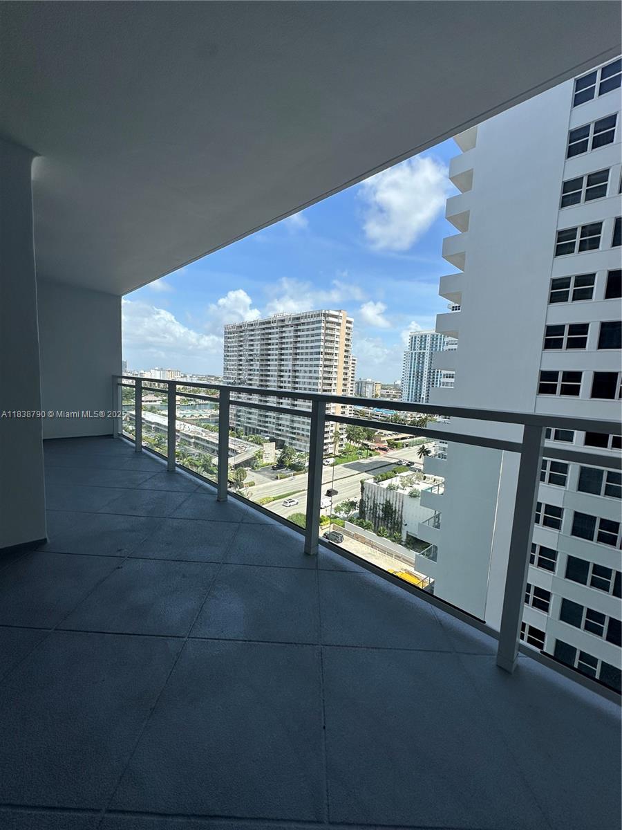 Photo of 2030 Ocean Dr  #1204, Hallandale Beach, Florida, 33009 - 