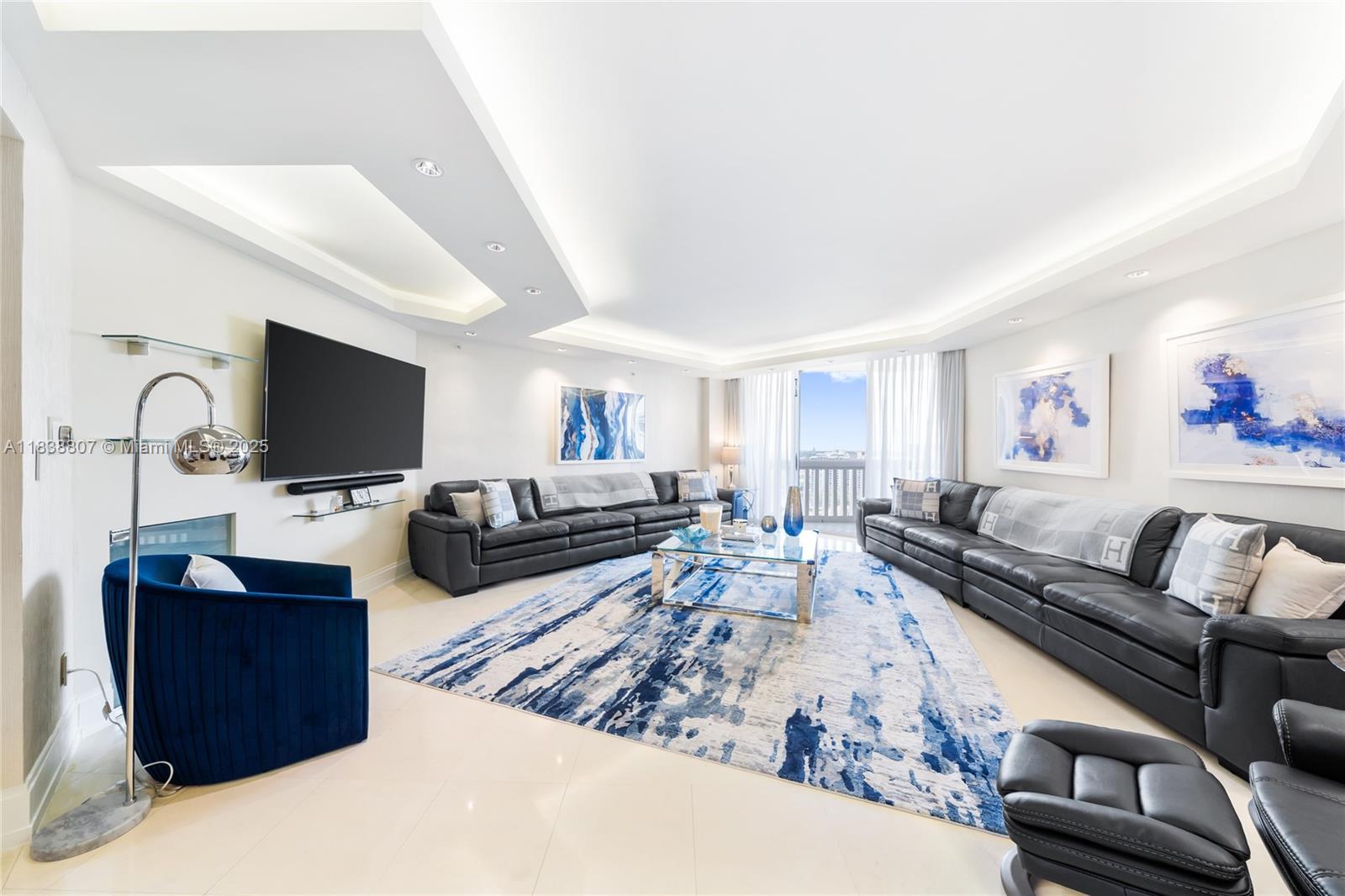 See details 2409 3 / 3 2630 sq. ft. $ 2025-07-11 0 Photo