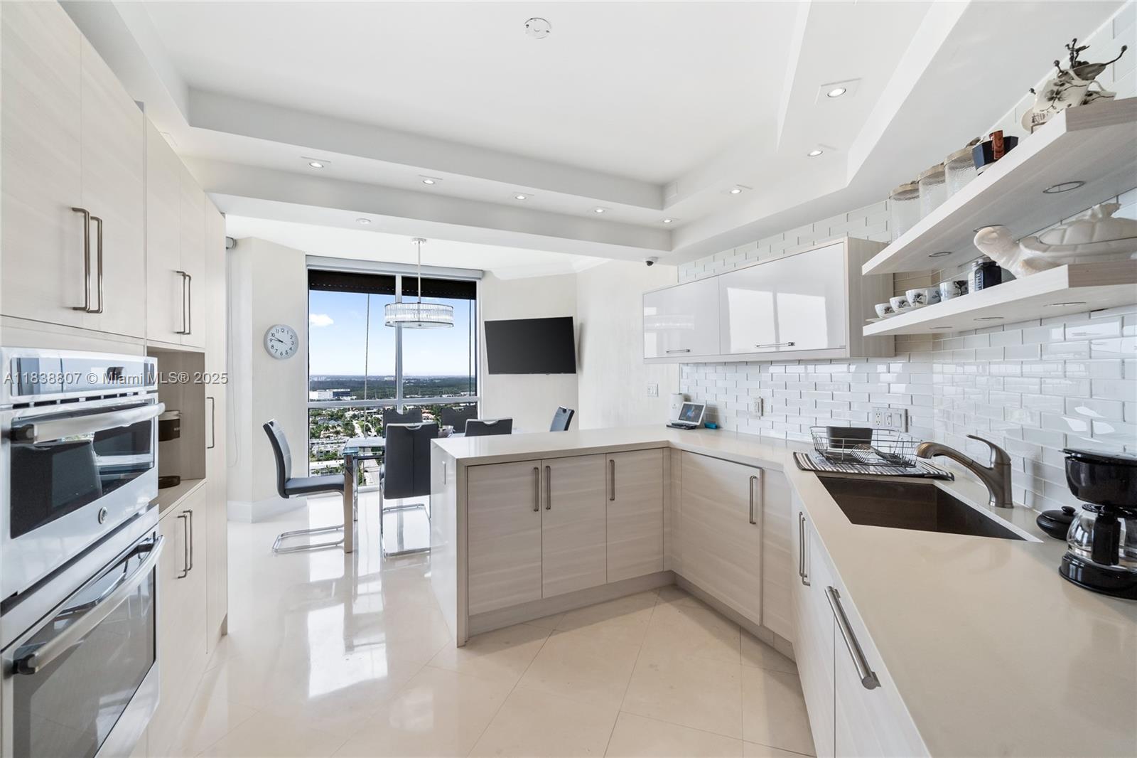 See details 2409 3 / 3 2630 sq. ft. $ 2025-07-11 0 Photo