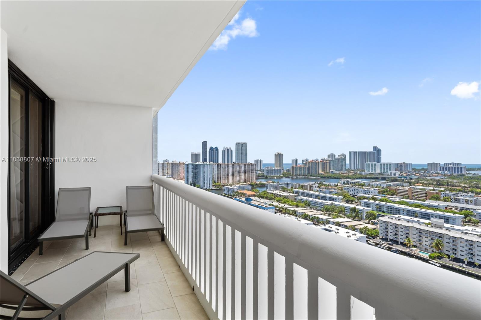 See details 2409 3 / 3 2630 sq. ft. $ 2025-07-11 0 Photo