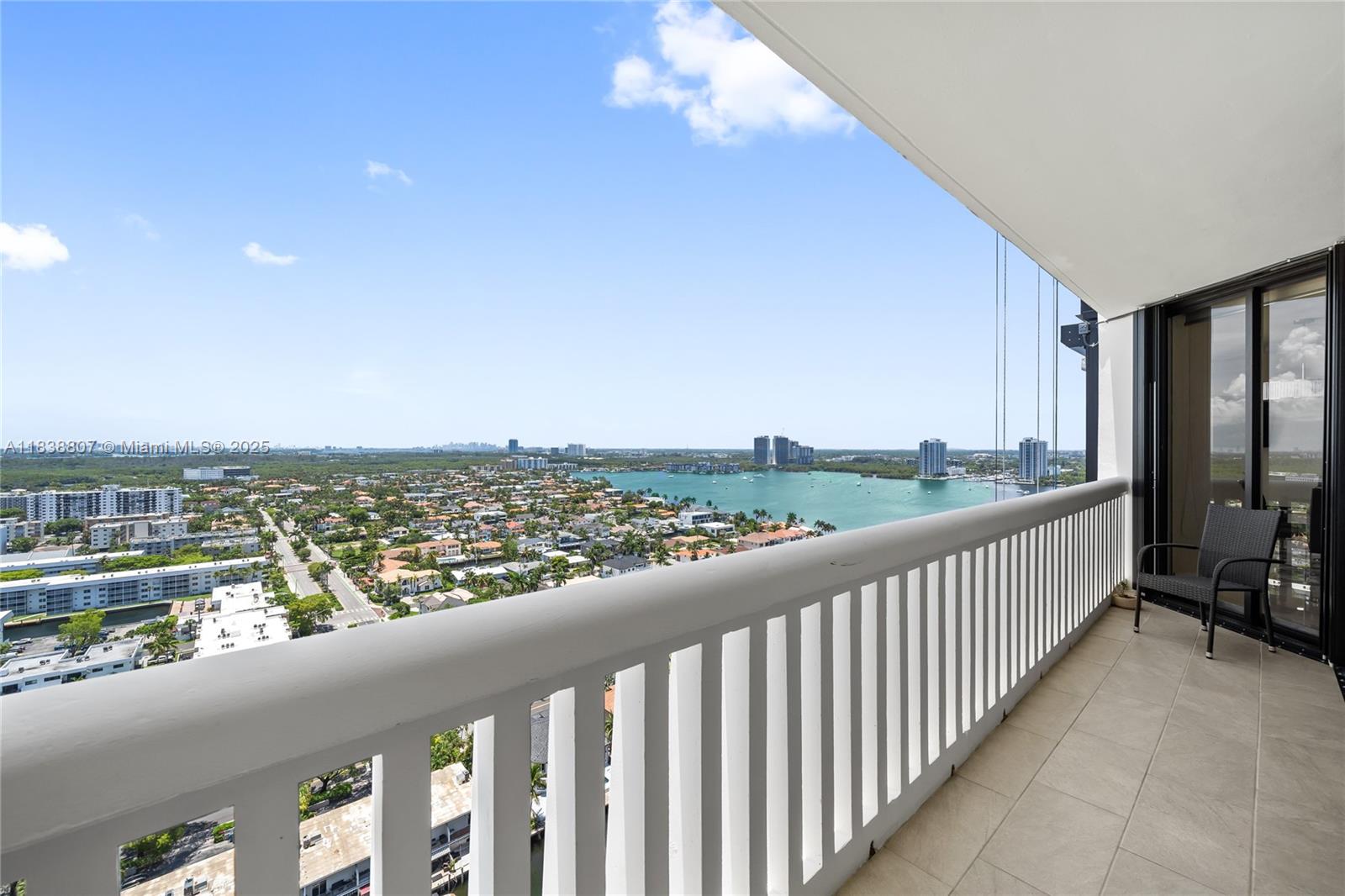 See details 2409 3 / 3 2630 sq. ft. $ 2025-07-11 0 Photo
