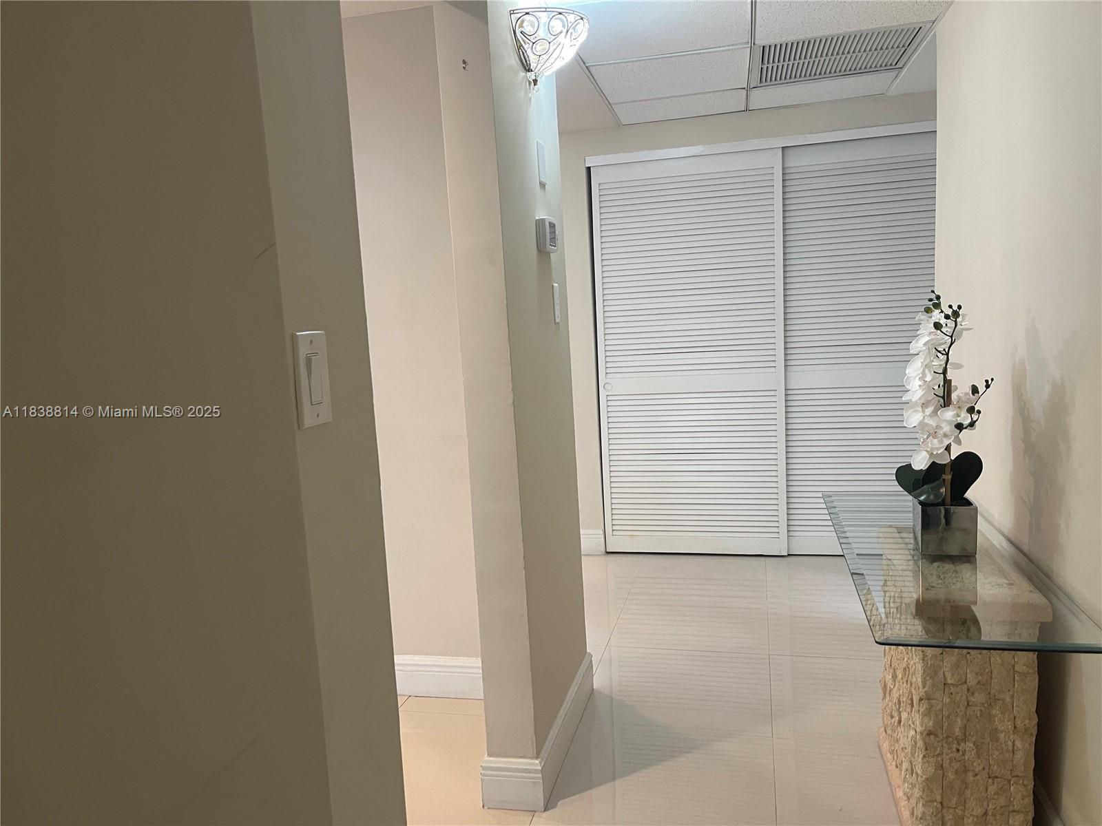 Photo of 19390 Collins Ave  #902, Sunny Isles Beach, Florida, 33160 - Entrance