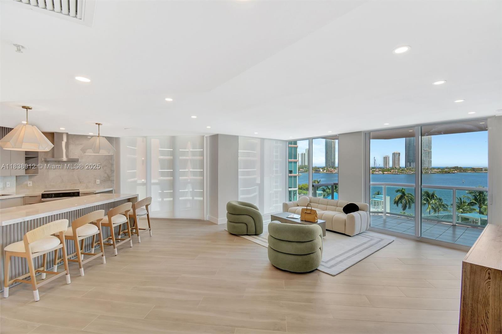 Photo of 3370 Hidden Bay Dr #812, Aventura, Florida, 33180 -