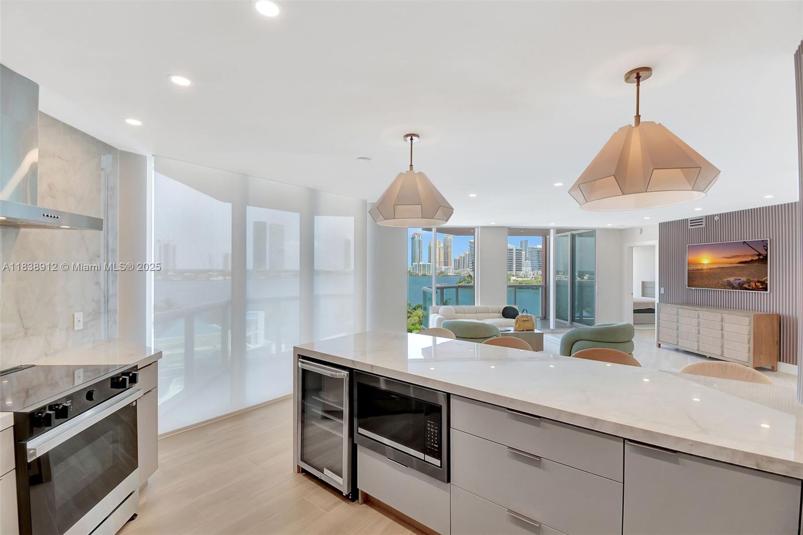 Photo of 3370 Hidden Bay Dr  #812, Aventura, Florida, 33180 - 