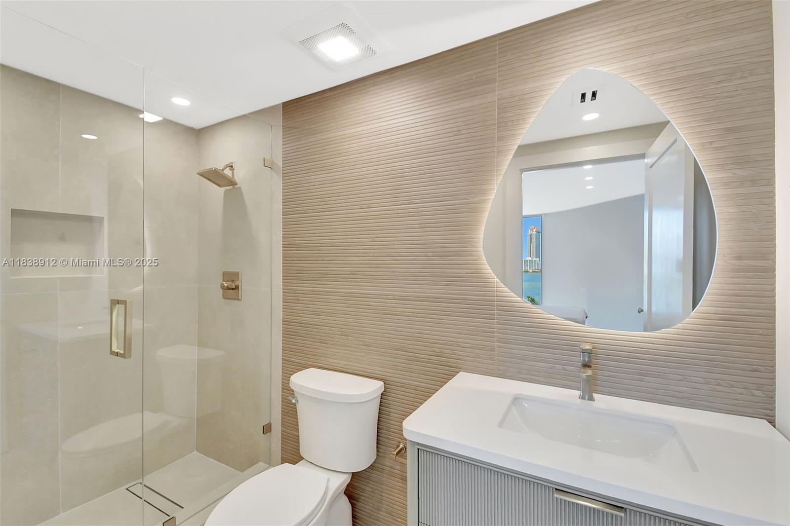 Photo of 3370 Hidden Bay Dr  #812, Aventura, Florida, 33180 - 