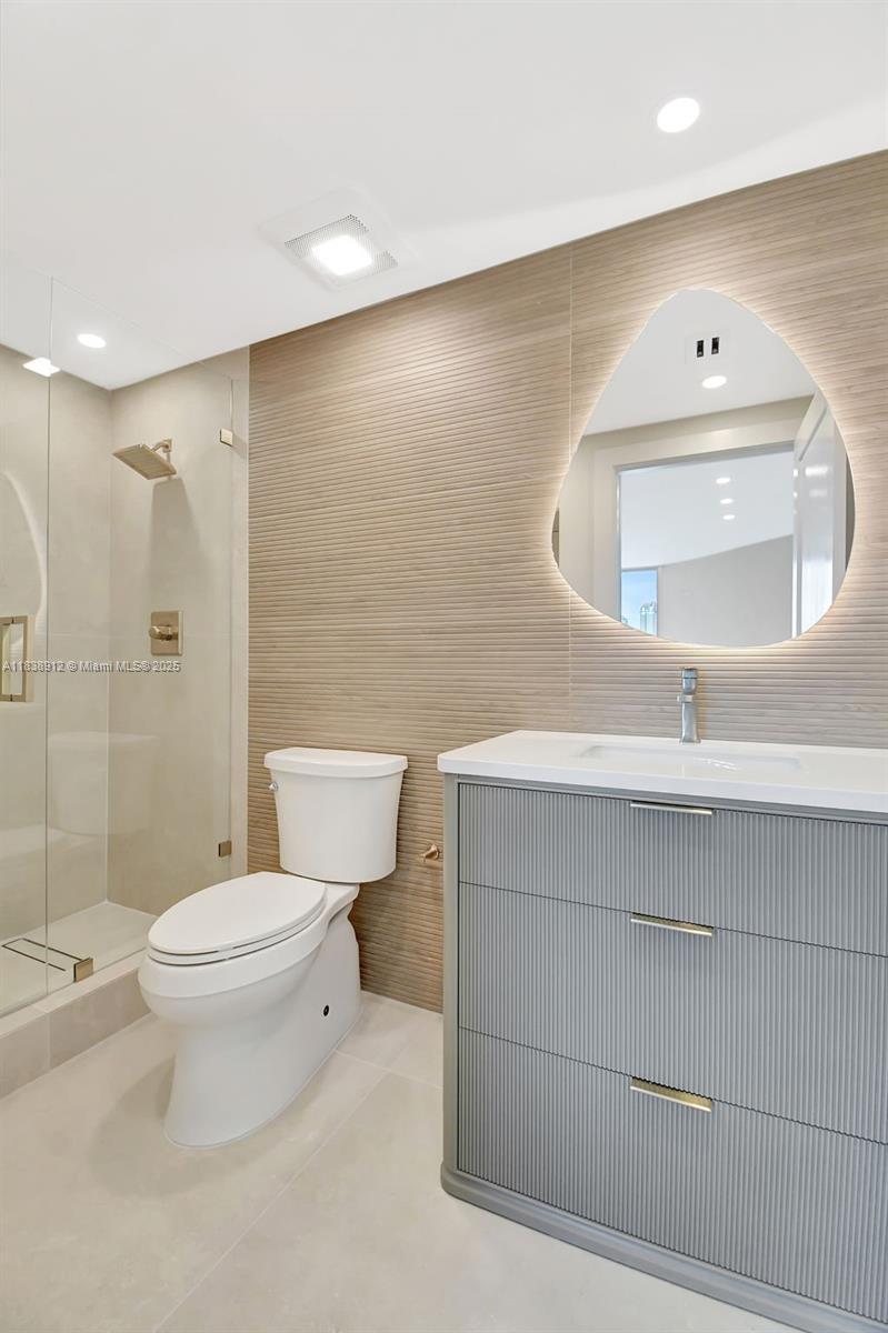 Photo of 3370 Hidden Bay Dr  #812, Aventura, Florida, 33180 - 