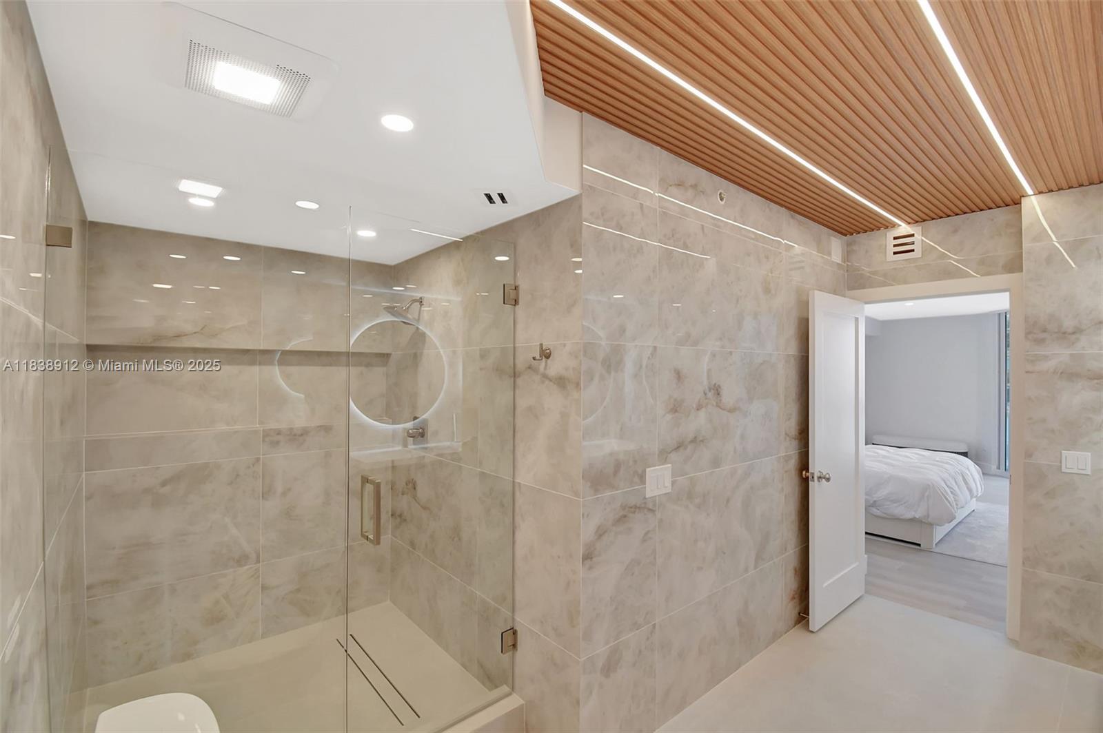 Photo of 3370 Hidden Bay Dr  #812, Aventura, Florida, 33180 - 