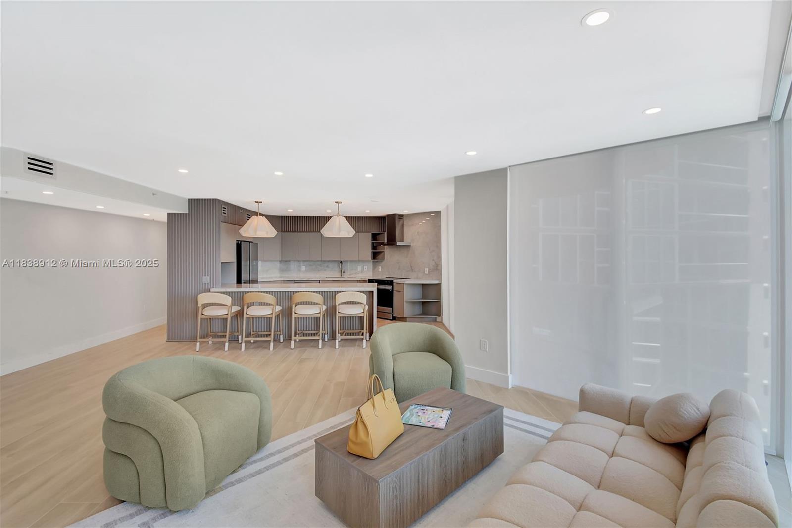 Photo of 3370 Hidden Bay Dr  #812, Aventura, Florida, 33180 - 