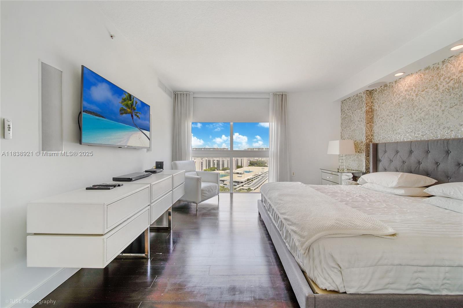Photo of 150 Sunny Isles Blvd  #1-1502, Sunny Isles Beach, Florida, 33160 - 