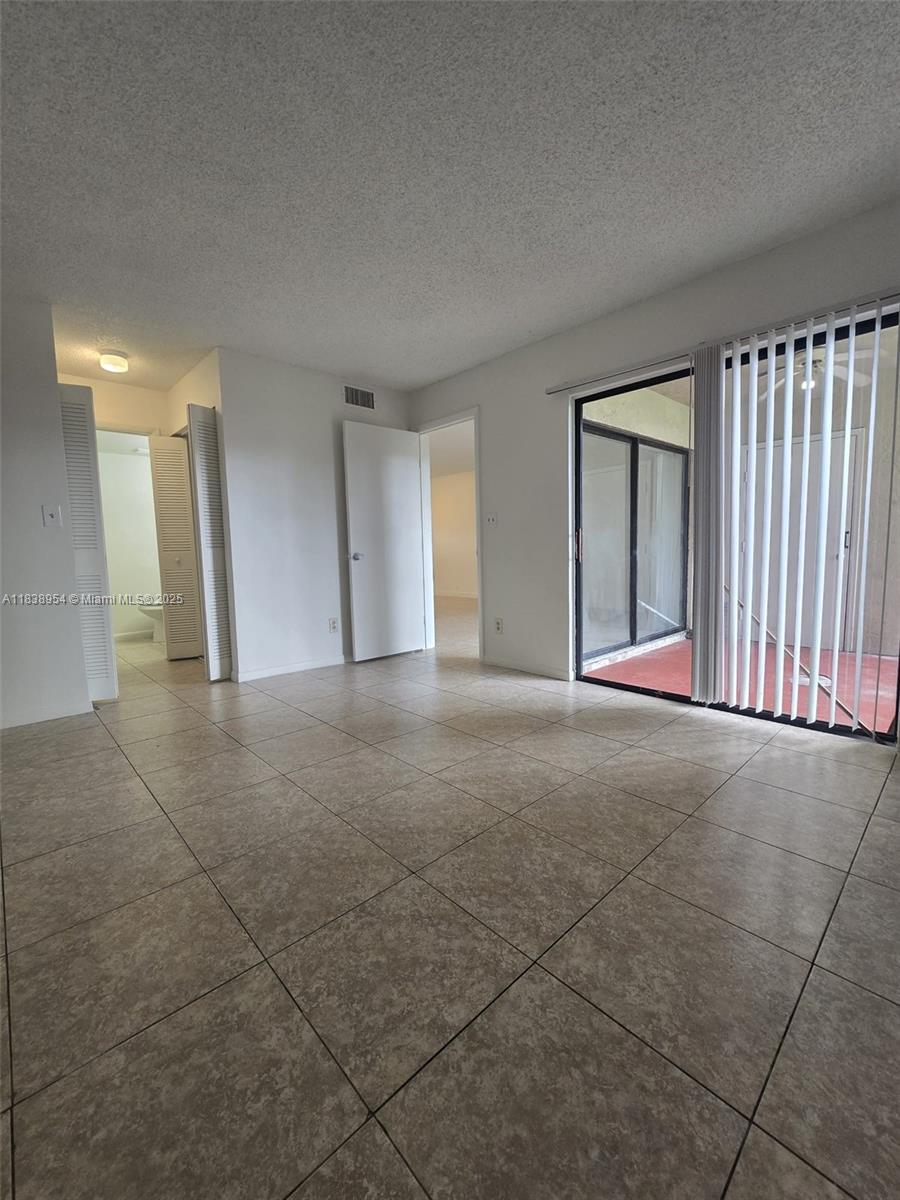 See details 108 / sq. ft. $ 2025-07-11 0 Photo