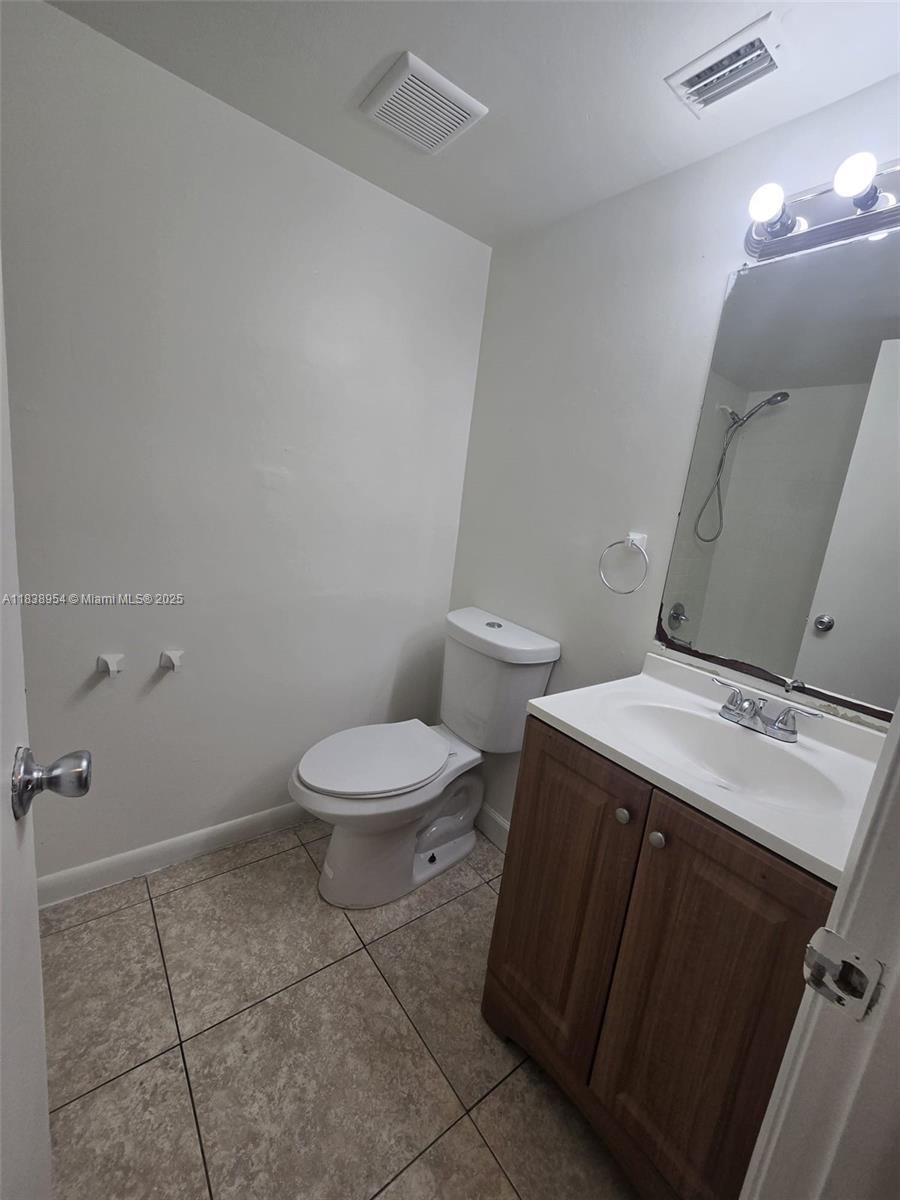 See details 108 / sq. ft. $ 2025-07-11 0 Photo